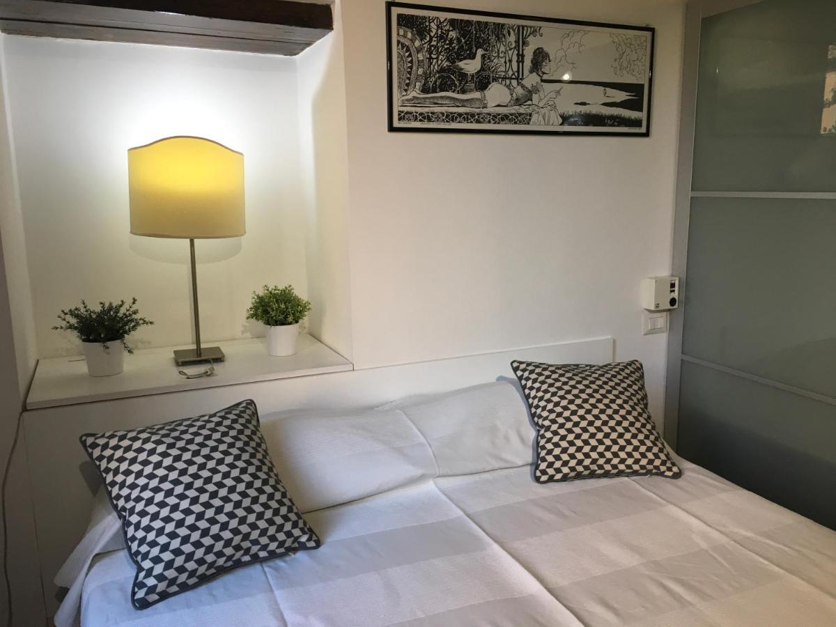 Cosy Trastevere Apartment Rome Exterior photo