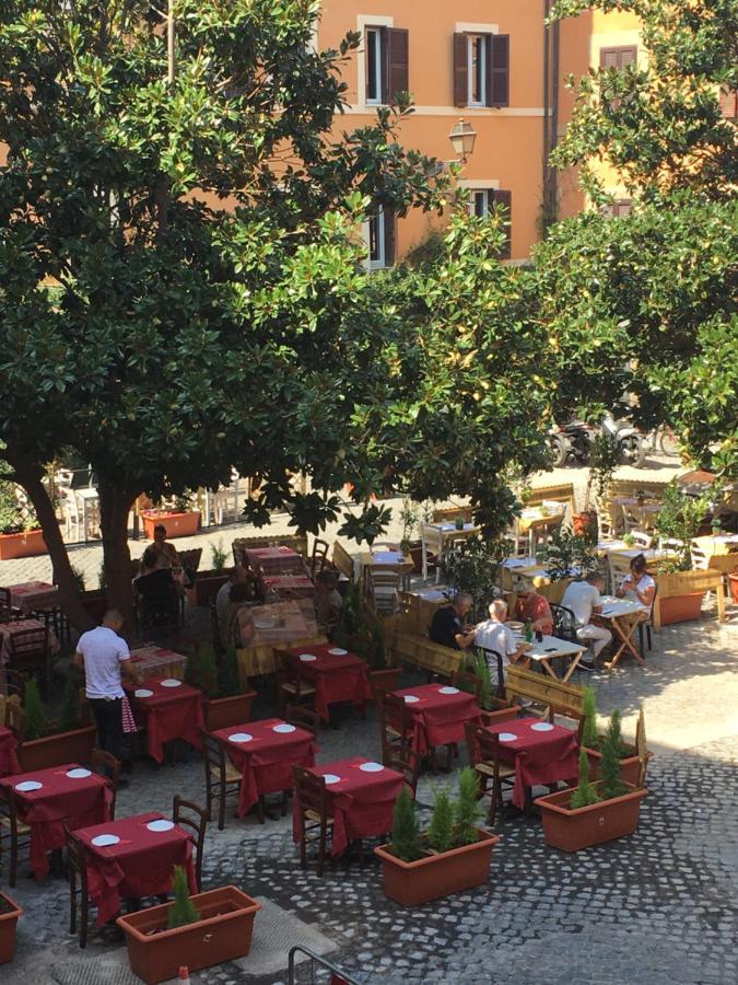 Cosy Trastevere Apartment Rome Exterior photo